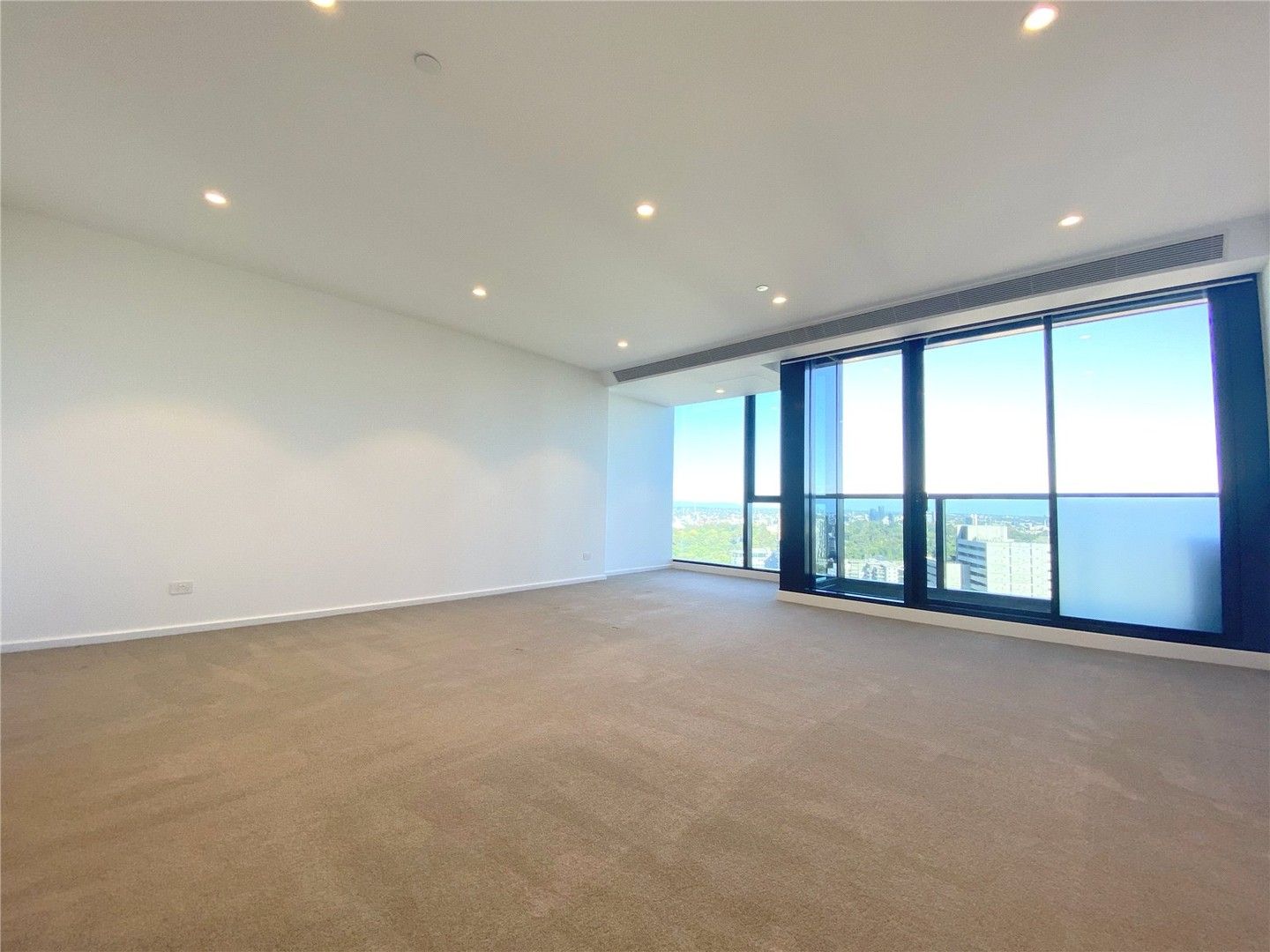 3 bedrooms Apartment / Unit / Flat in 2701/60 Kavanagh Street SOUTHBANK VIC, 3006