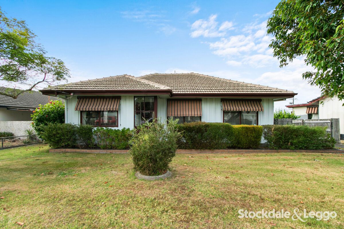 3 bedrooms House in 2 Dayble Street MORWELL VIC, 3840