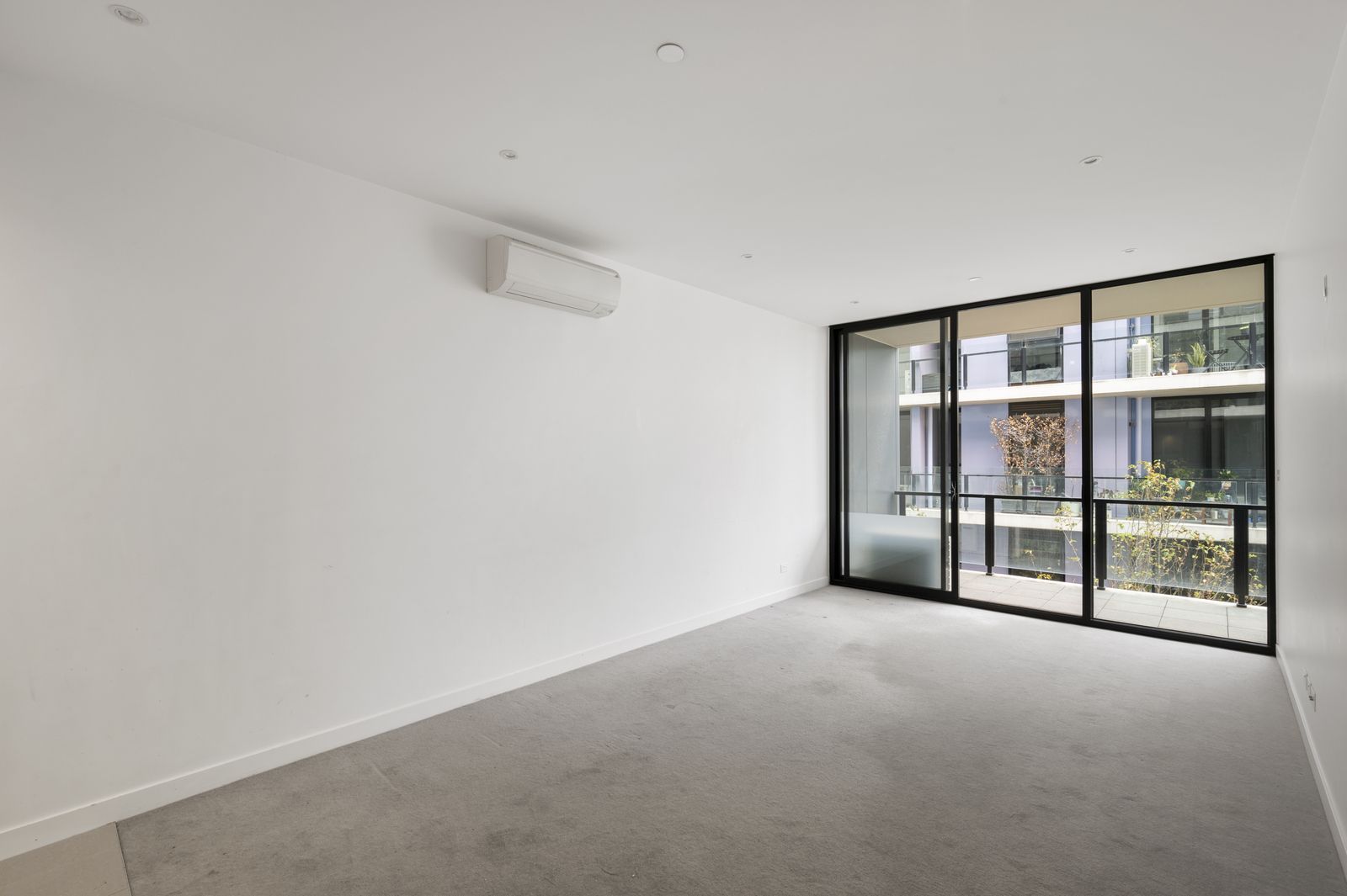 317/87 High Street, Prahran VIC 3181, Image 2