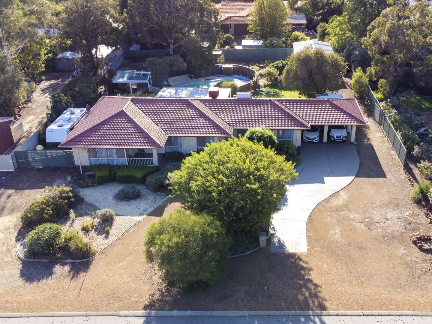 9 Waterloo Crescent, Lesmurdie WA 6076, Image 2