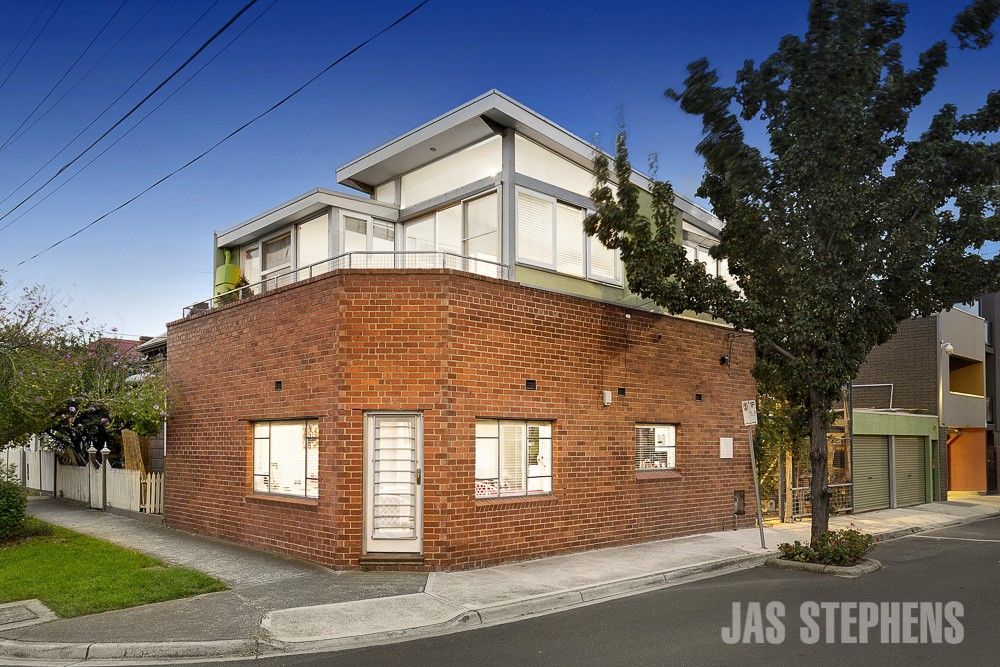 32 Walter Street, Seddon VIC 3011, Image 0