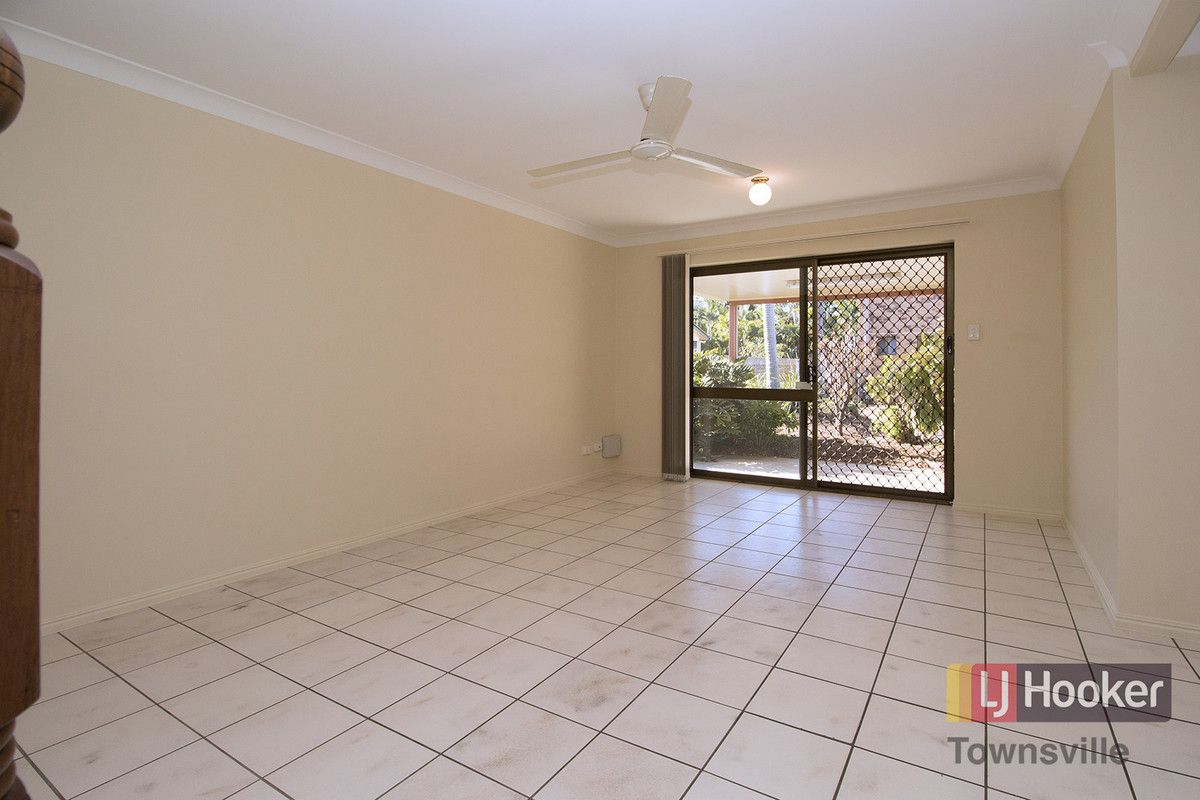 7/3 Campbell Street, Hermit Park QLD 4812, Image 1