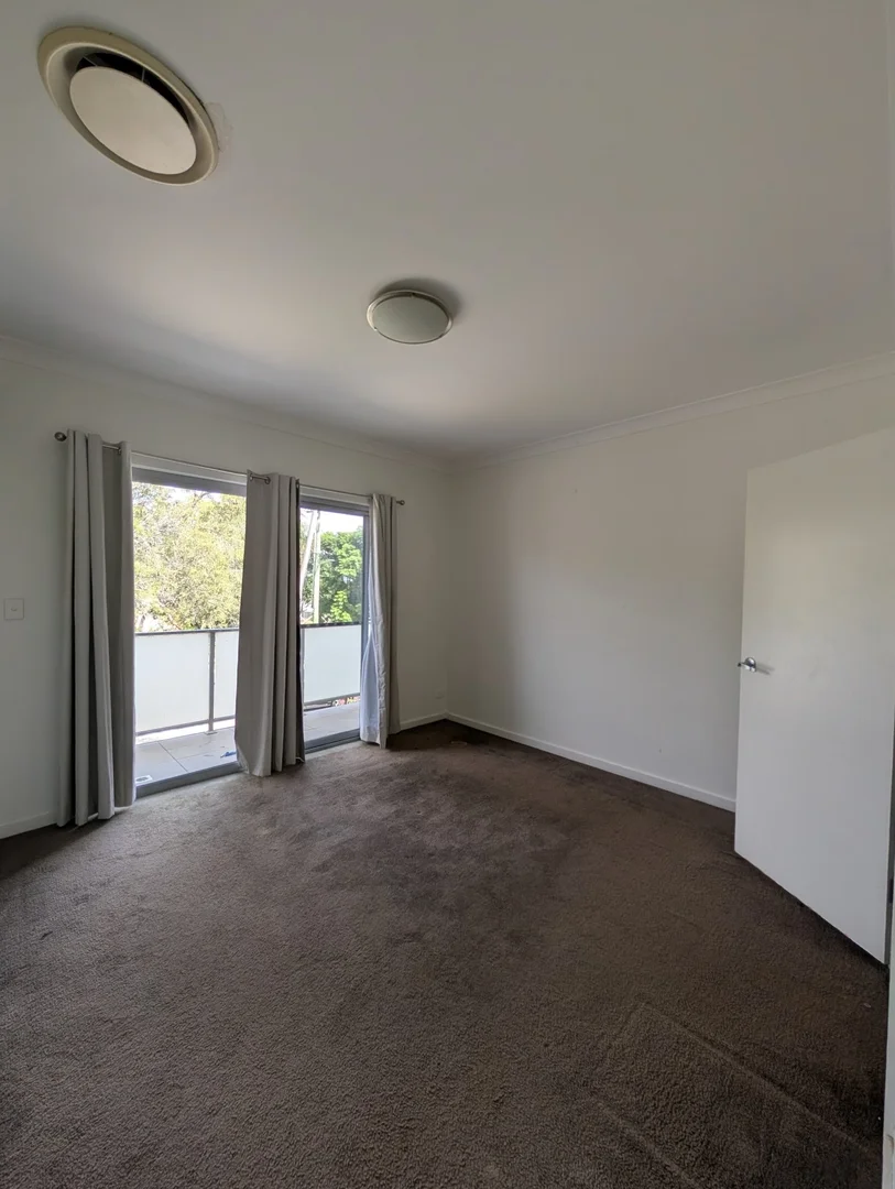 Additional image 5 of 2/173 Old Kent Road, Greenacre NSW 2190