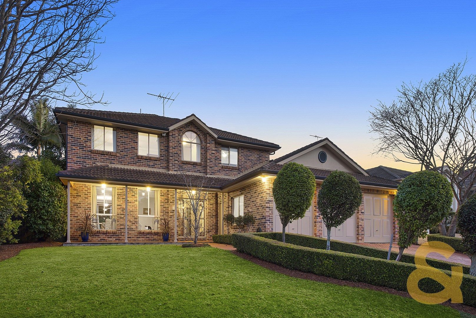 11 Tawmii Place, Castle Hill NSW 2154, Image 2