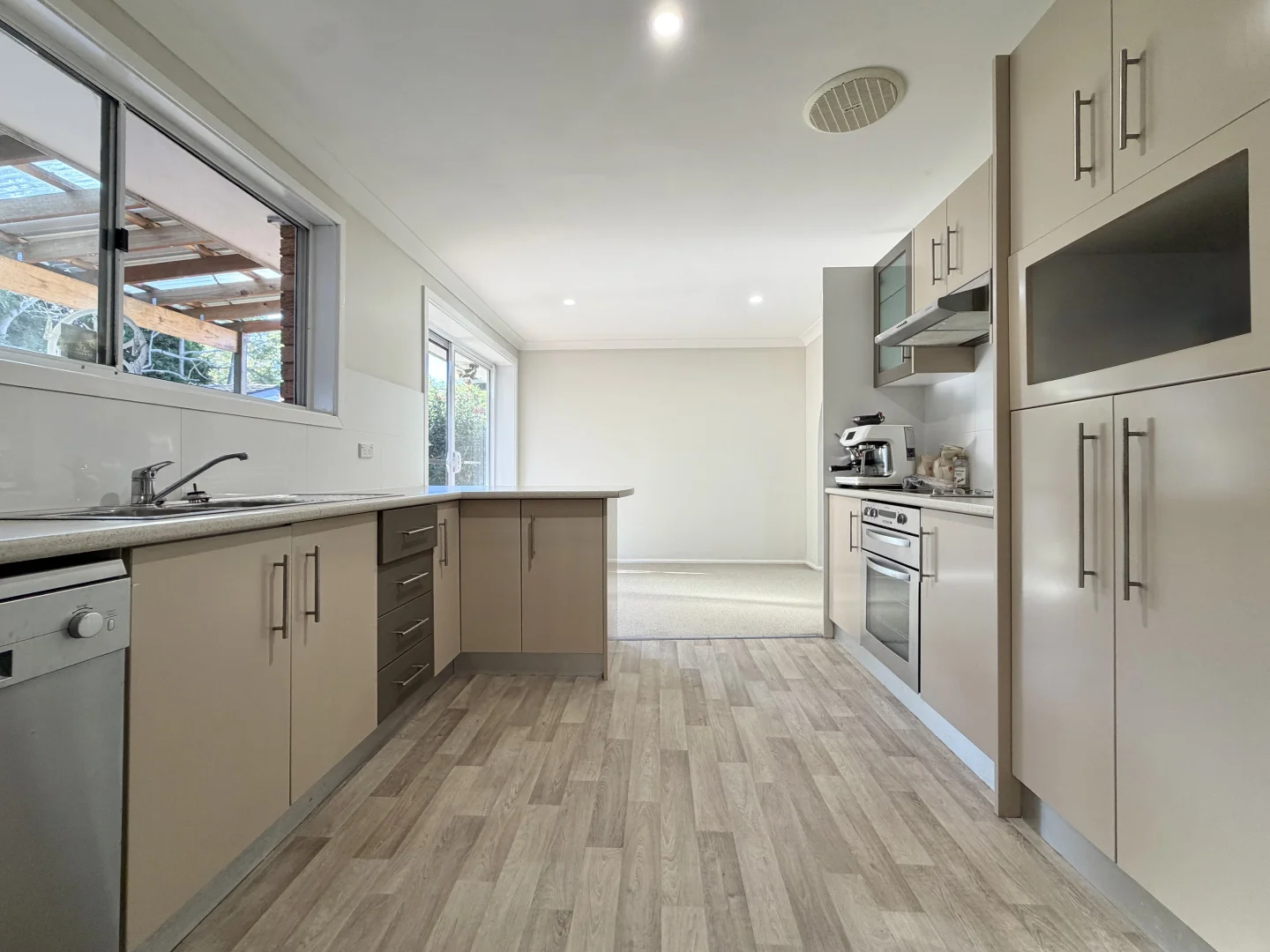 Additional image 2 of 92 Sunrise Avenue, Halekulani NSW 2262