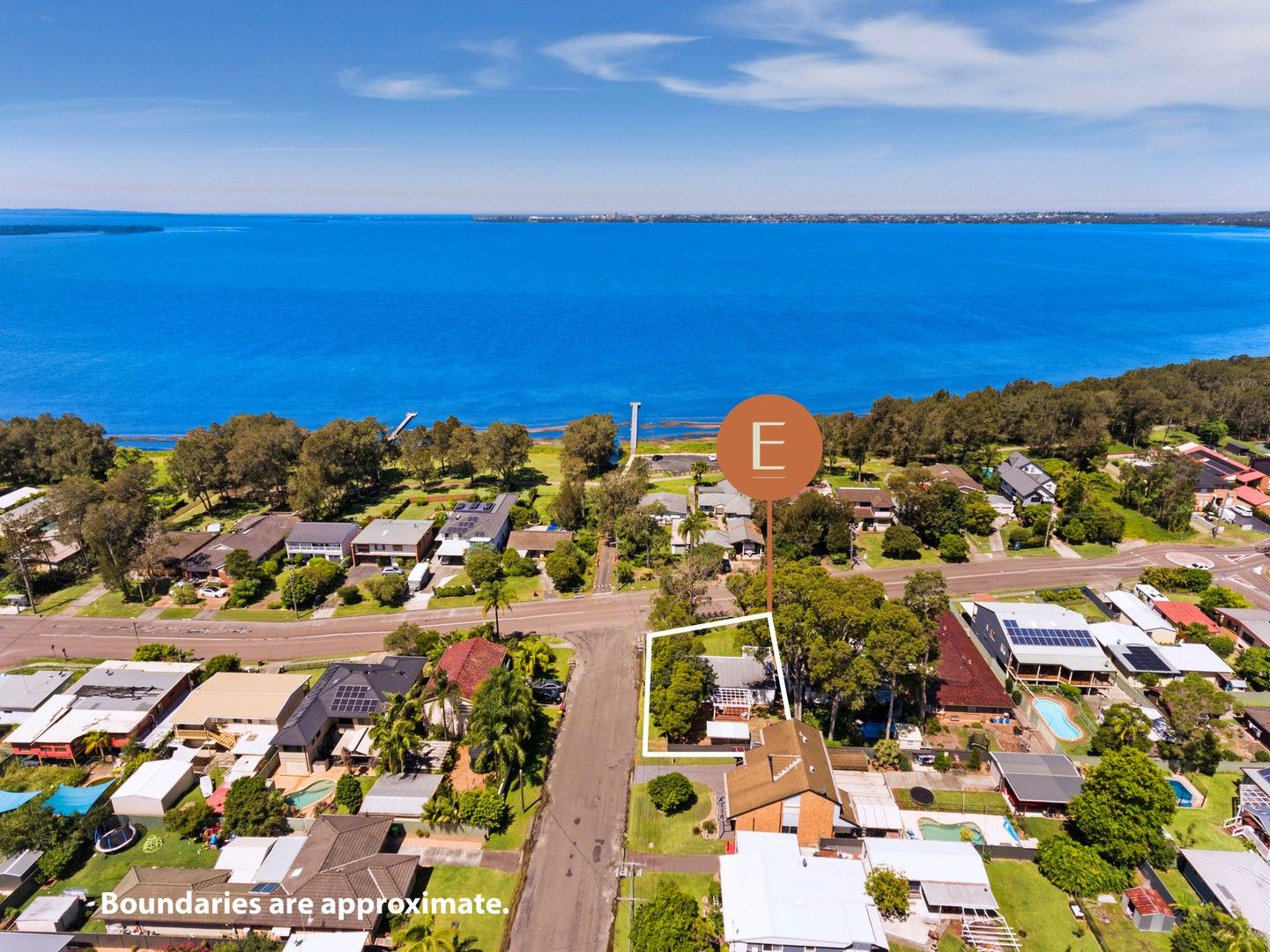 240 Lakedge Avenue, Berkeley Vale NSW 2261, Image 1