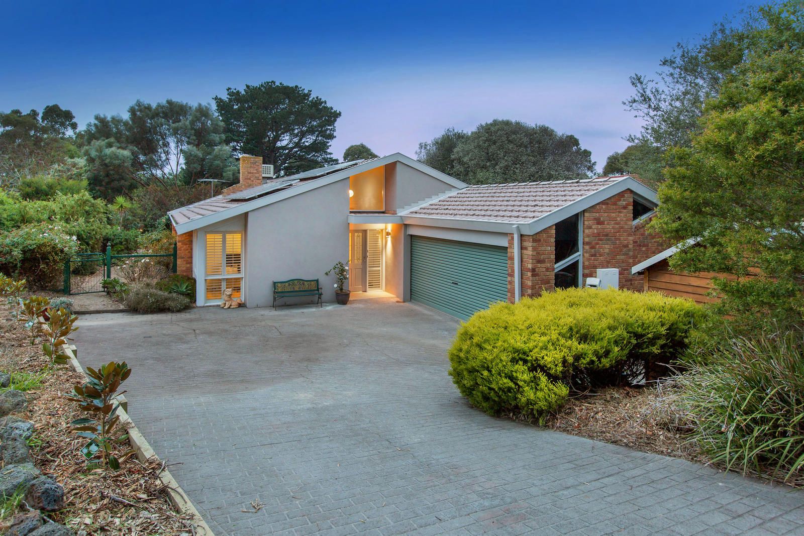 47 Jacaranda Crescent, Mornington Property History & Address Research