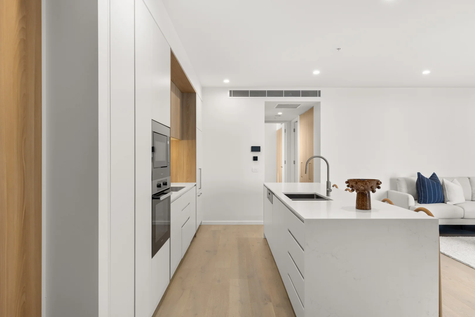 Additional image 9 of Level 5, 504/43 Honeysuckle Drive, Newcastle NSW 2300