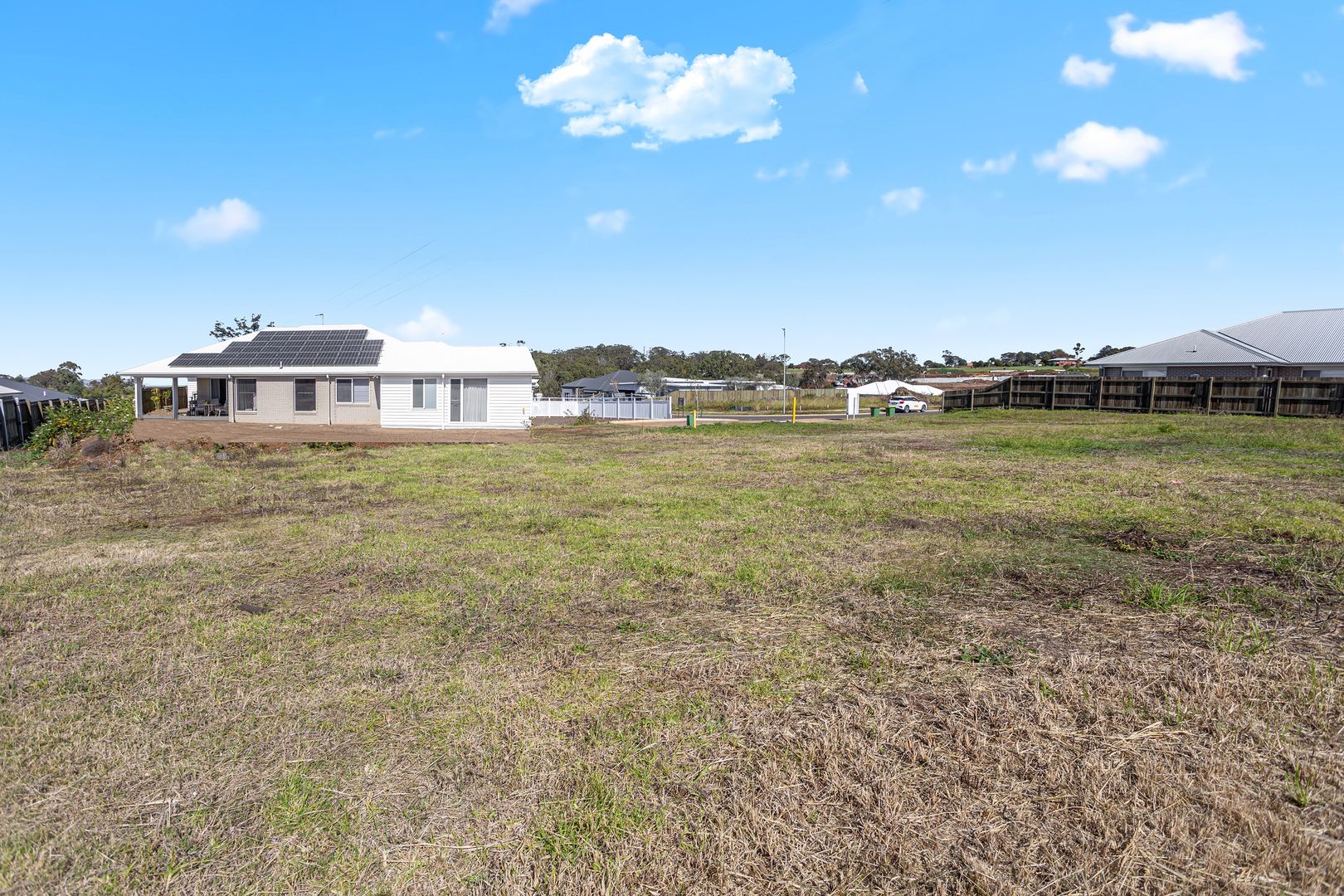 26 McEwan Crescent, Kearneys Spring QLD 4350, Image 2