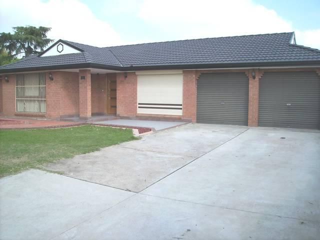 33 Betts Road, Greystanes NSW 2145