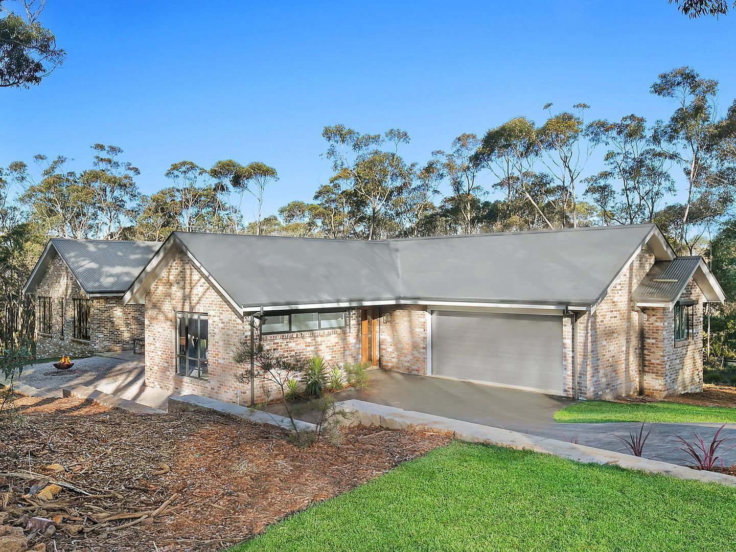 1 Duperry Street, Wentworth Falls NSW 2782, Image 1