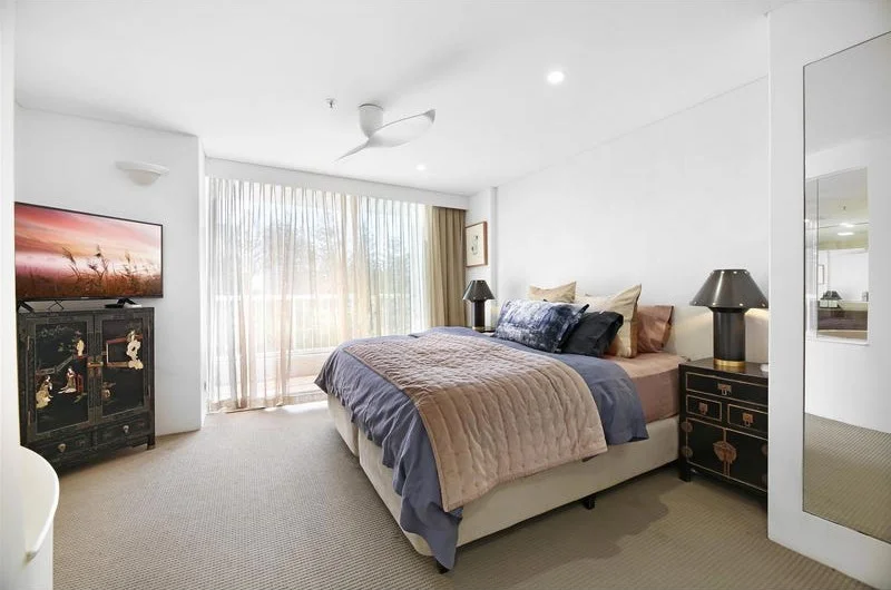 Additional image 21 of 403/1 Peak Avenue, Main Beach QLD 4217