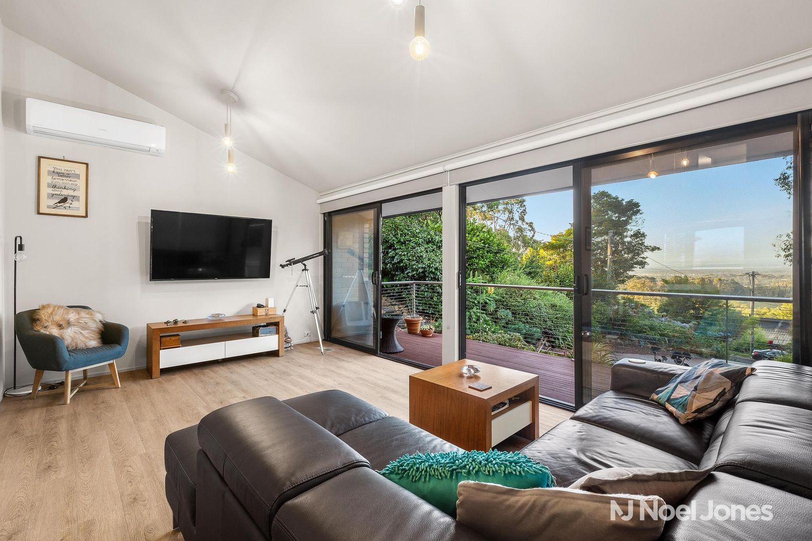 9 View Road, The Basin VIC 3154, Image 1