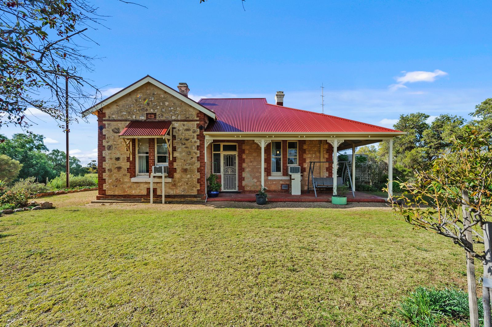 109 Hugh Terrace, Lochiel SA 5510, Image 0