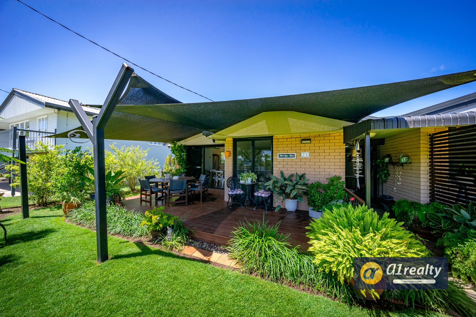 25 Whiting St, Woodgate QLD 4660, Image 2