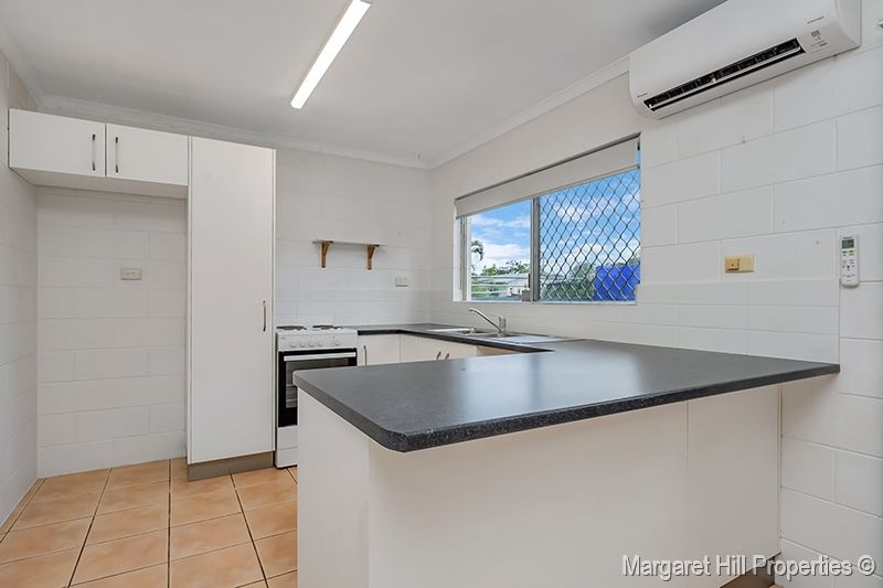 2/54 Ahearne Street, Hermit Park QLD 4812, Image 1