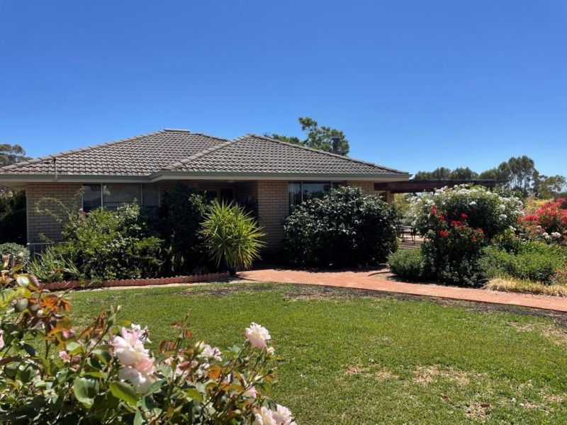 40 Corberding Road, Brookton WA 6306, Image 0