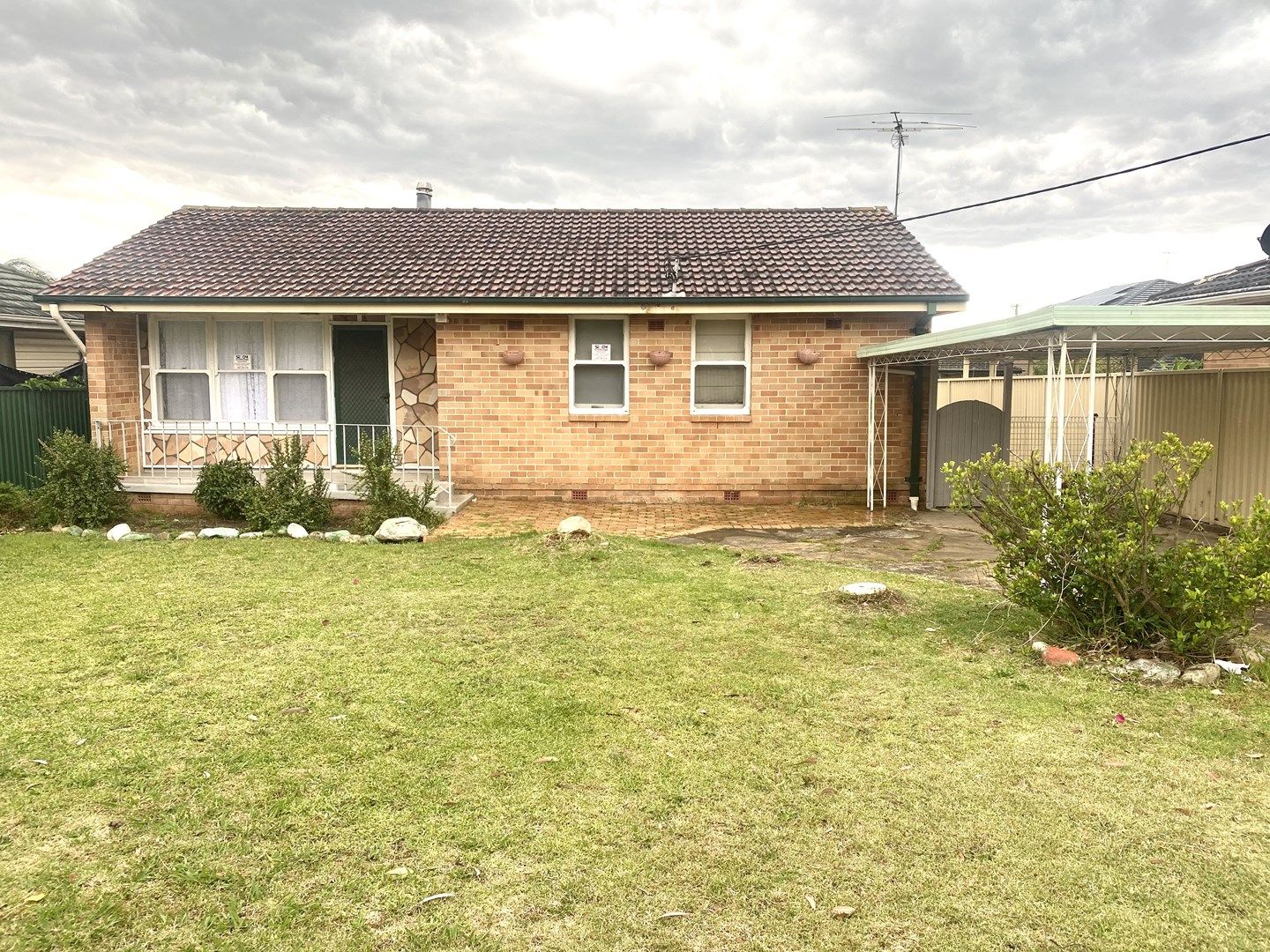 8 Stevenage Road, Canley Heights NSW 2166, Image 0