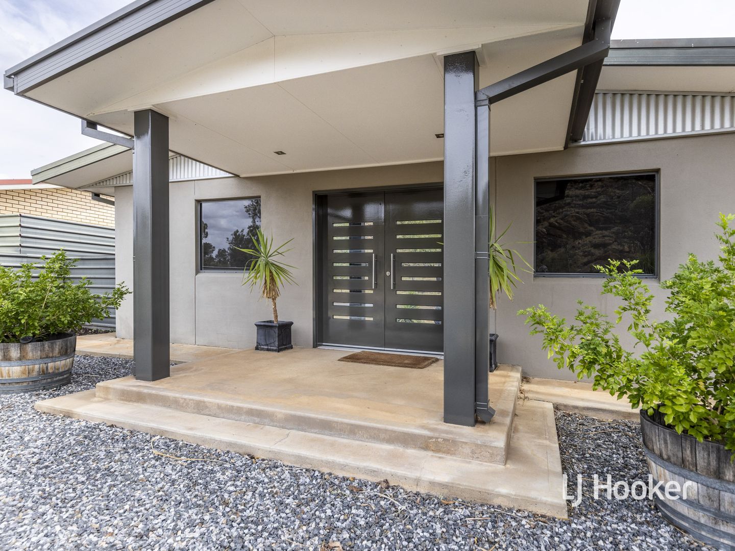 21 Dixon Road, Braitling NT 0870, Image 1