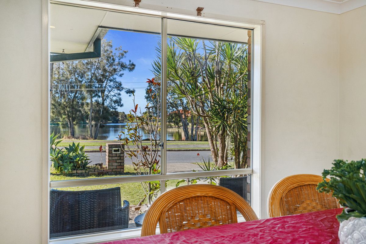 10 Russell Way, Tweed Heads South NSW 2486