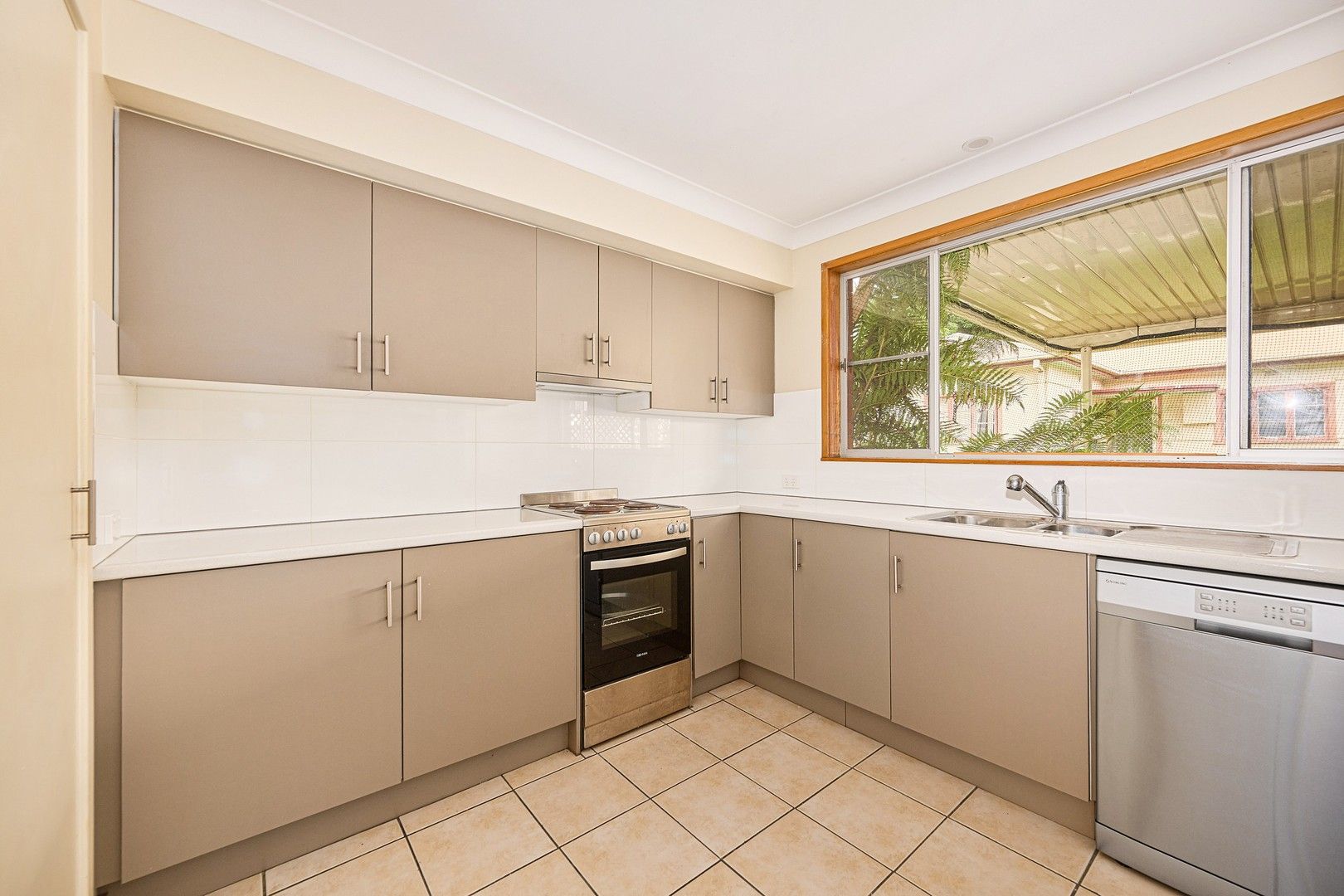 2 bedrooms Townhouse in 1/69 Home Street PORT MACQUARIE NSW, 2444