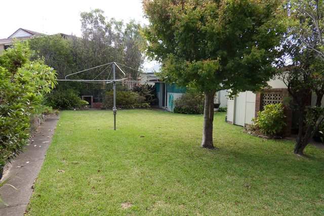 23 IVERISON ROAD, Sussex Inlet NSW 2540, Image 1