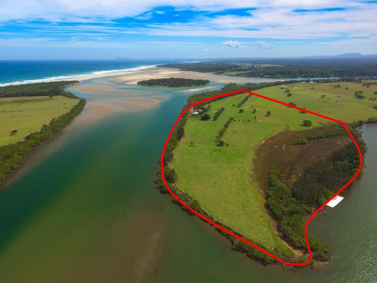 273 Cowans Lane, Oxley Island NSW 2430 House for Sale 1,570,000
