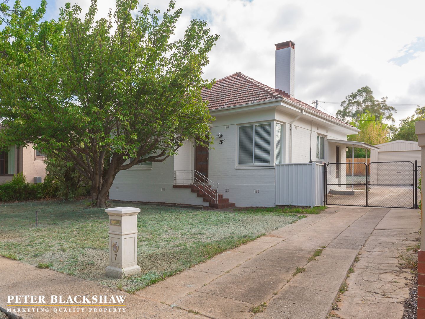 7 Bannister Gardens, Griffith ACT 2603