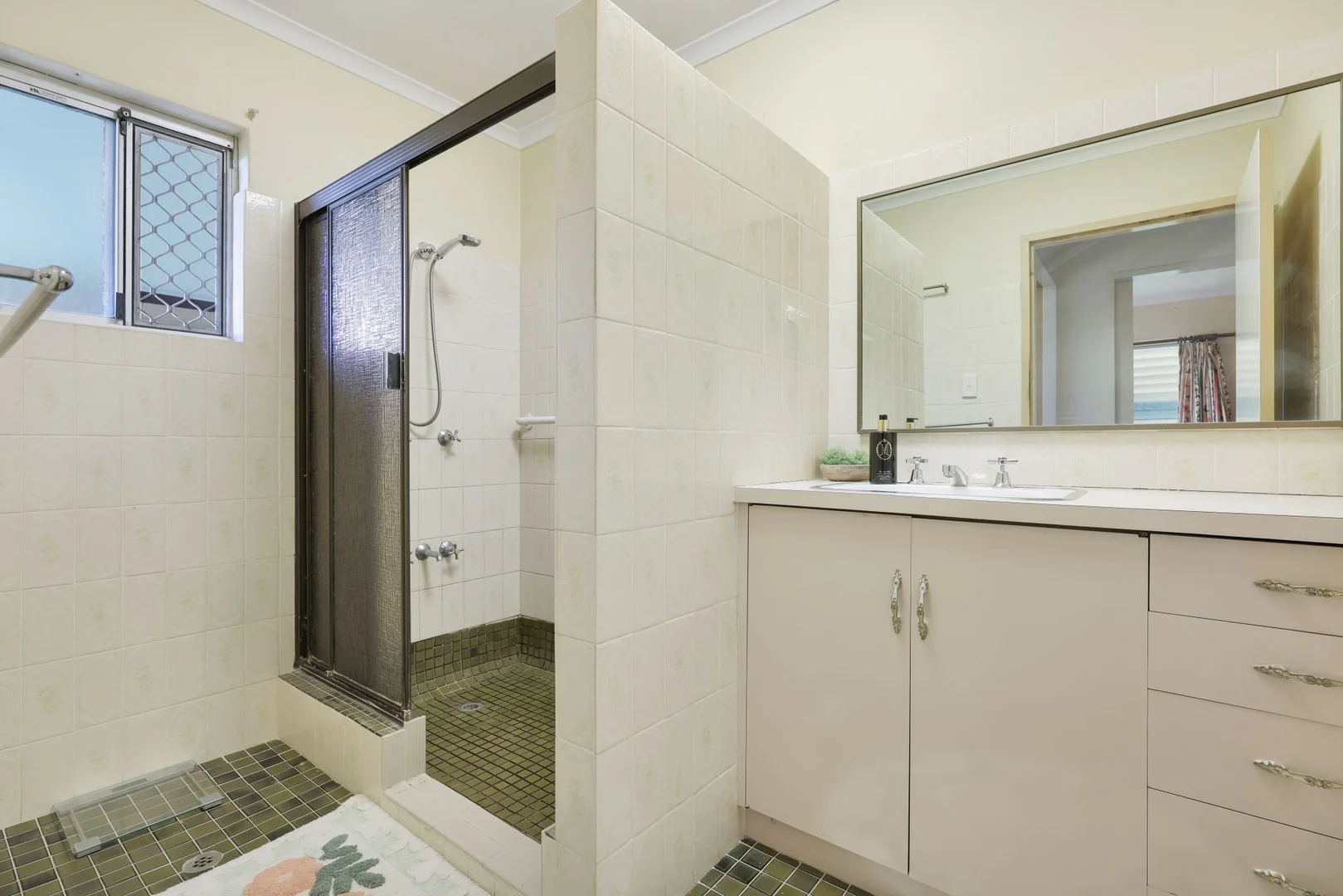 Additional image 10 of 2 Dahlia Close, Mooroobool QLD 4870