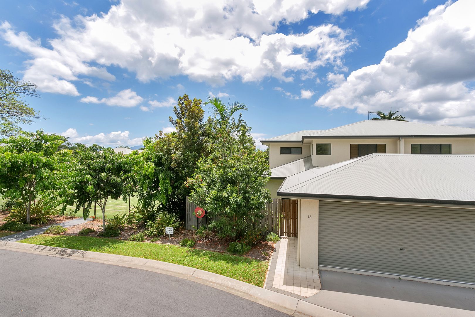 18/21-29 Giffin Road, White Rock QLD 4868, Image 1