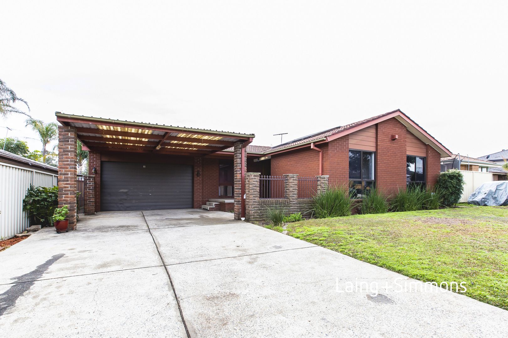 11 Downing Avenue, Cambridge Gardens Property History & Address