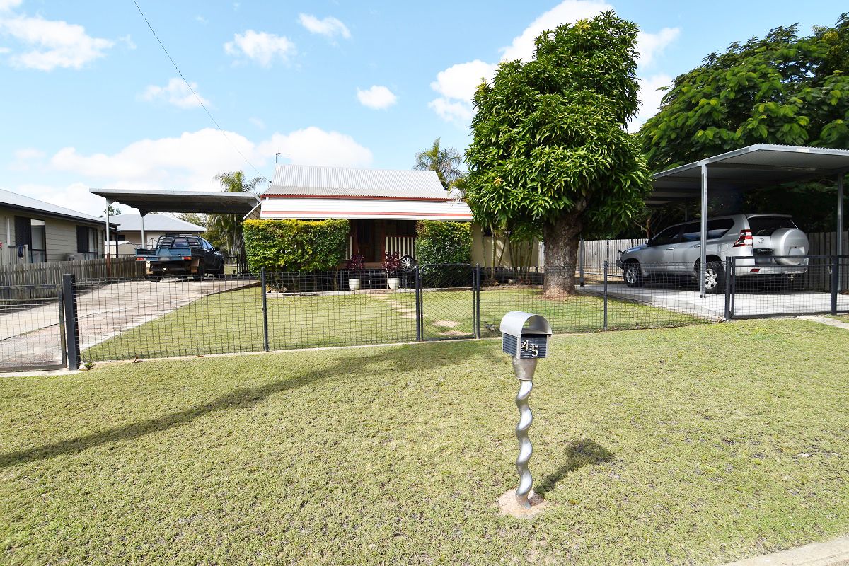 3 bedrooms House in 45 Miner Street CHARTERS TOWERS CITY QLD, 4820