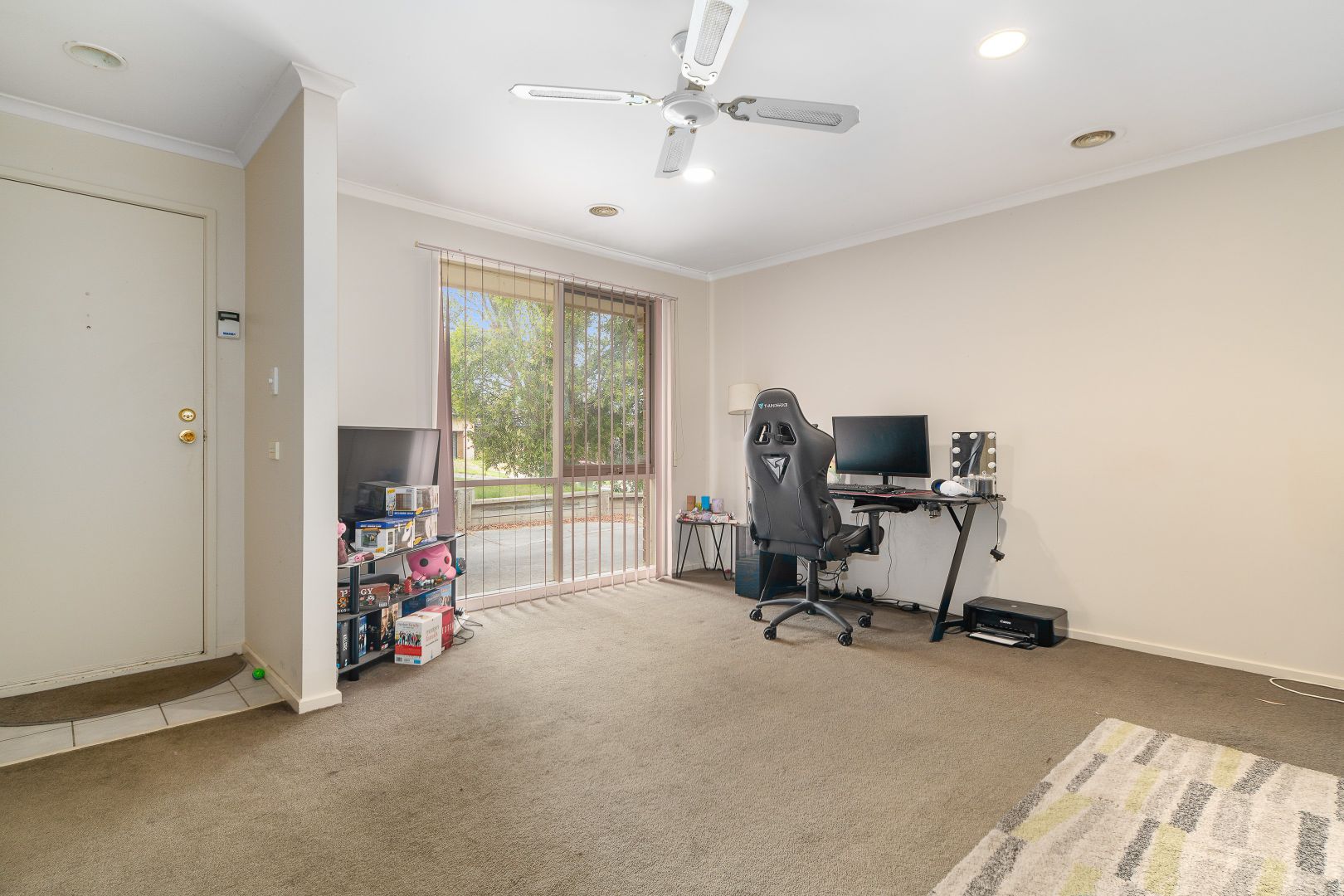 113 Southgateway, Langwarrin VIC 3910 House For Rent 520 Domain