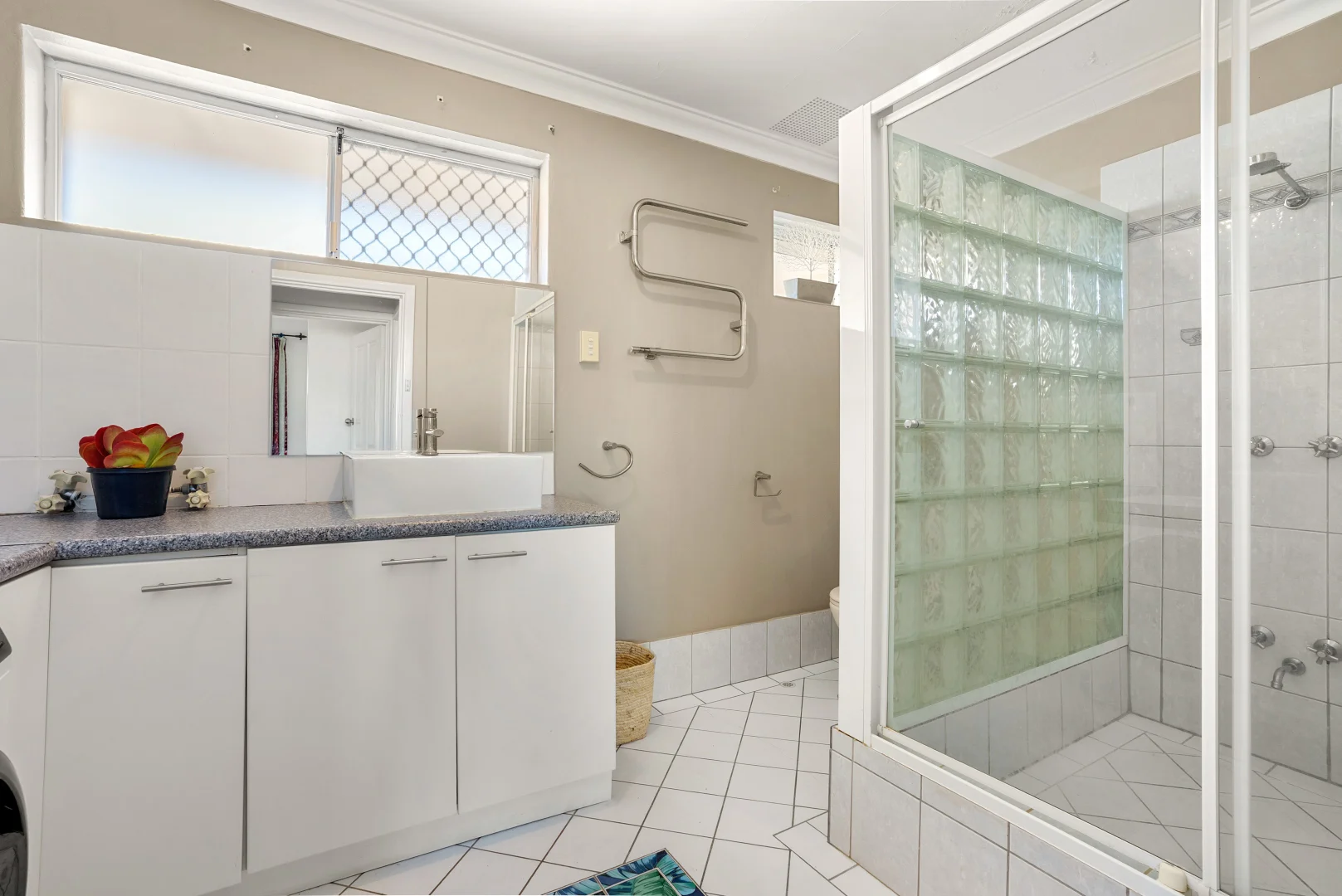 Additional image 13 of 6/9-11 Gloucester Avenue, Shoalwater WA 6169