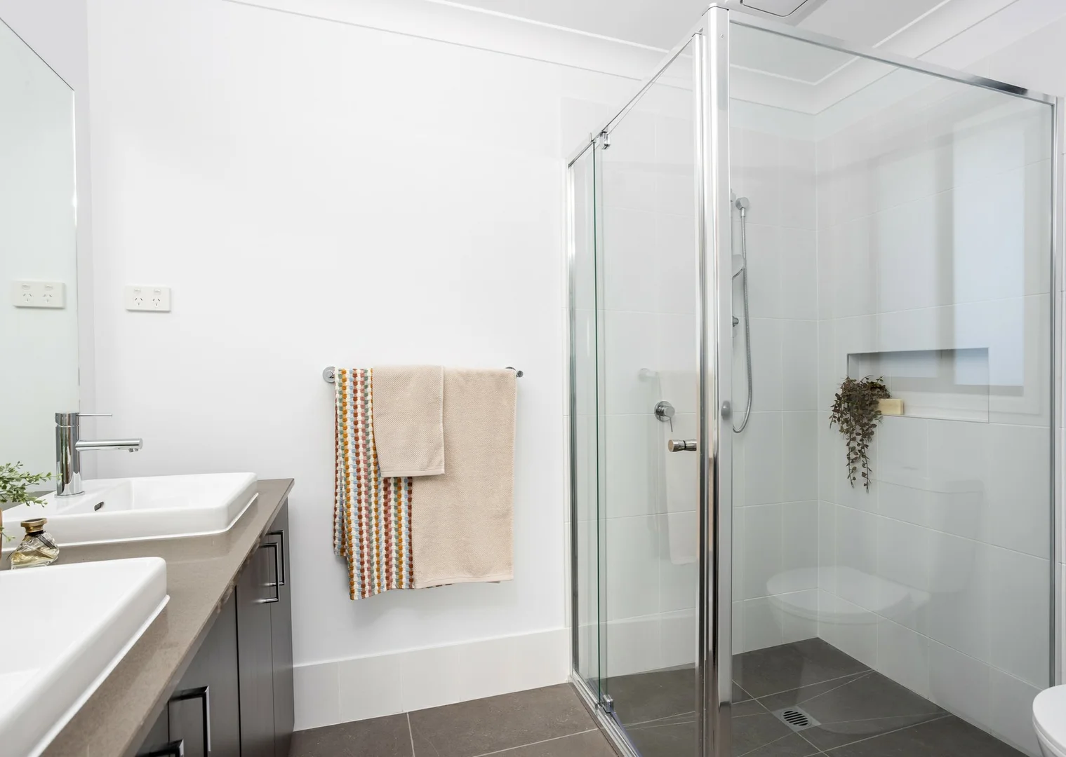 Additional image 9 of 4 Peony Avenue, Old Bar NSW 2430