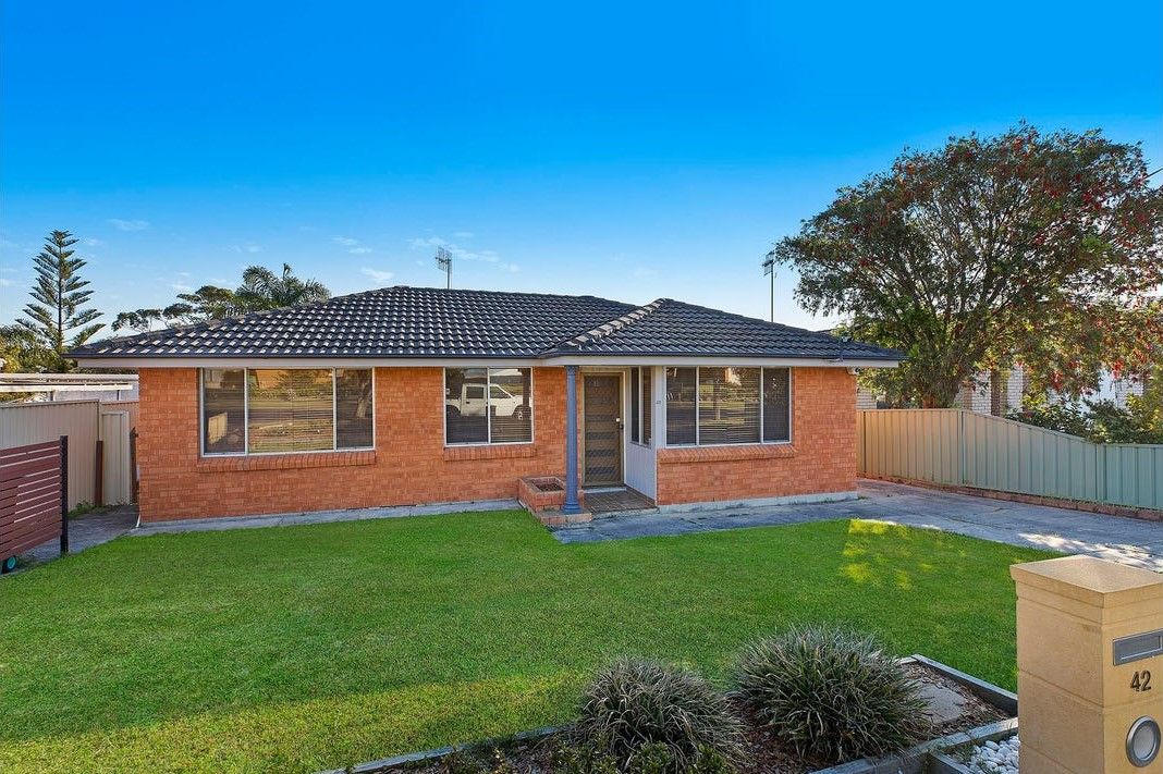 42 Robertson Road, Killarney Vale Property History & Address Research