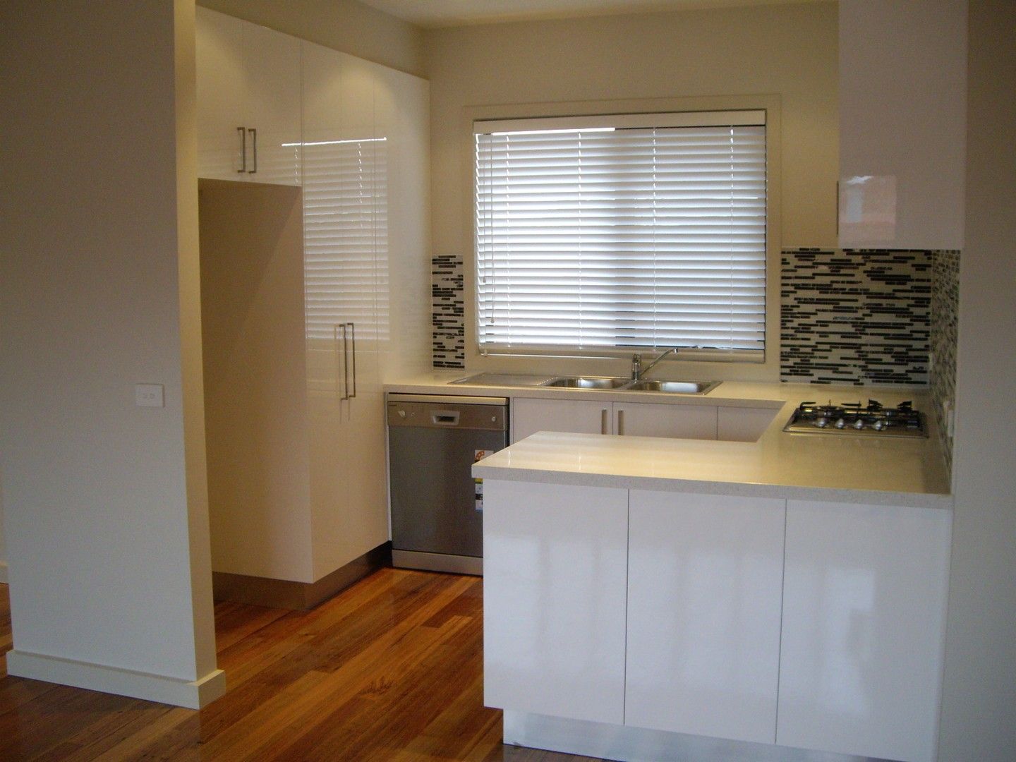 2 bedrooms Apartment / Unit / Flat in 2/531 Camberwell Road CAMBERWELL VIC, 3124