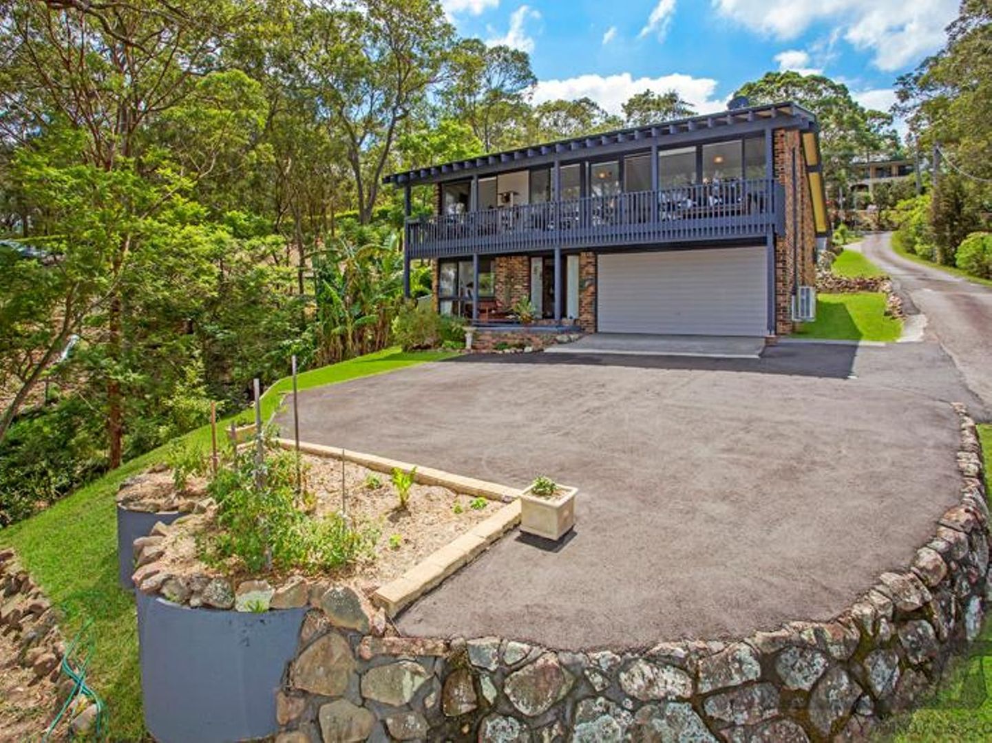 49 Coal Point Road, Coal Point NSW 2283