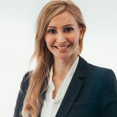 Svetlana Ocuneva, Sales representative
