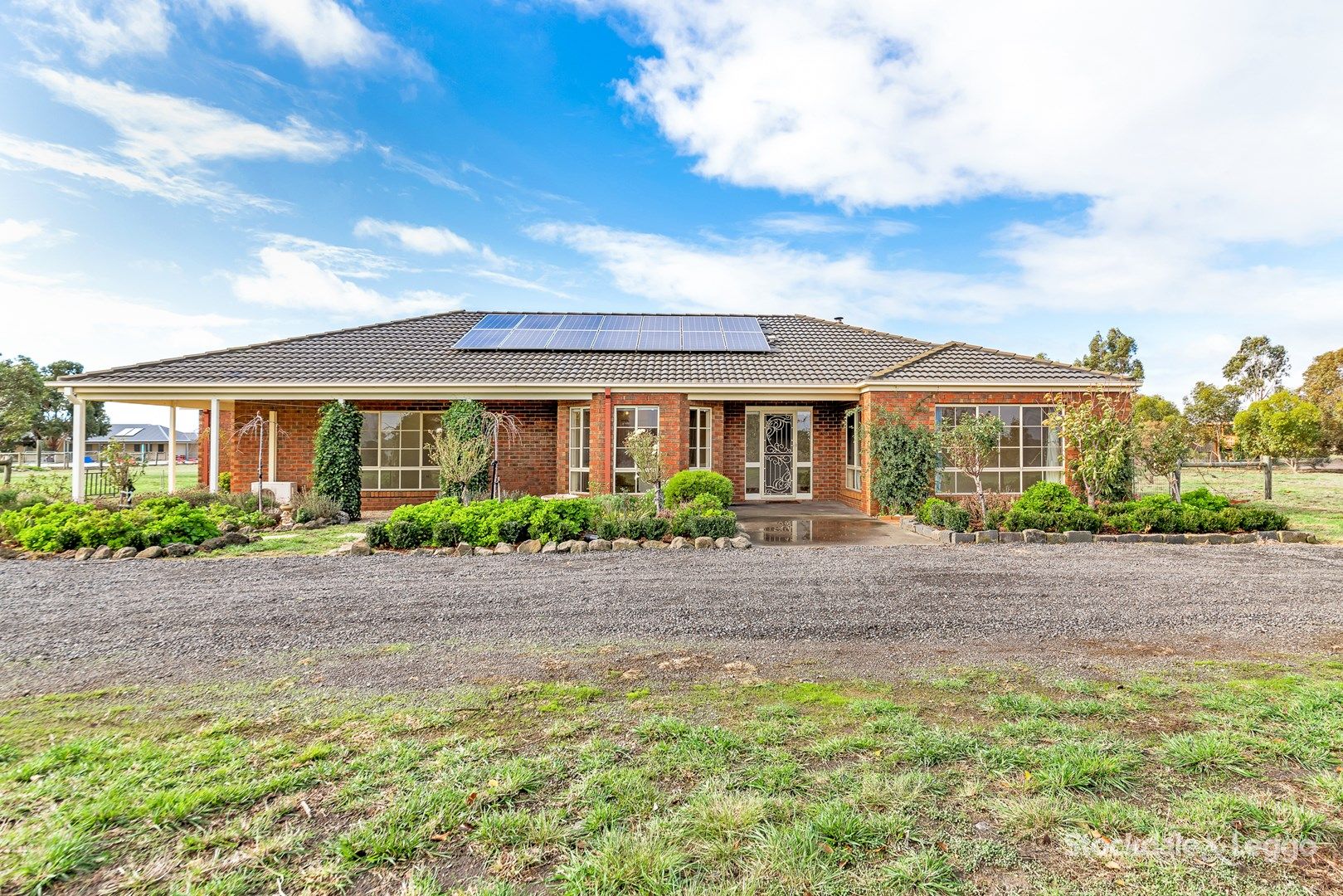 38 Robertson Road, Lethbridge VIC 3332, Image 2