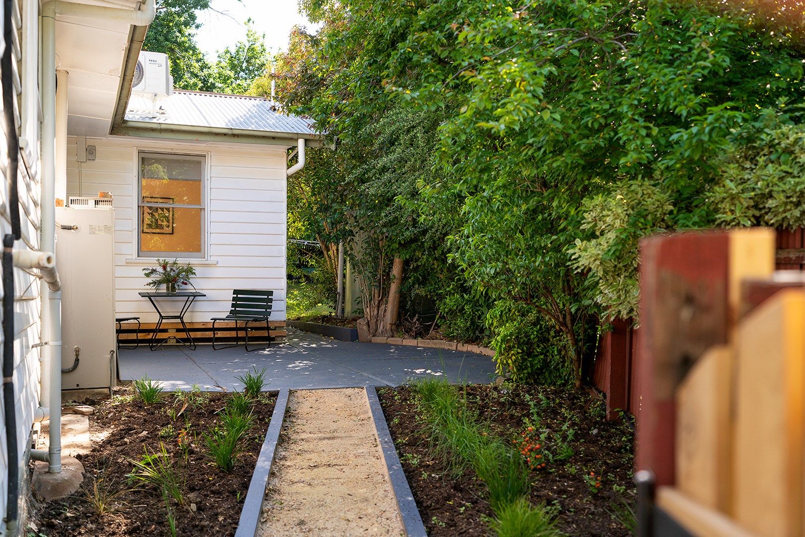 1 bedrooms Apartment / Unit / Flat in 5 Treasure Street CASTLEMAINE VIC, 3450