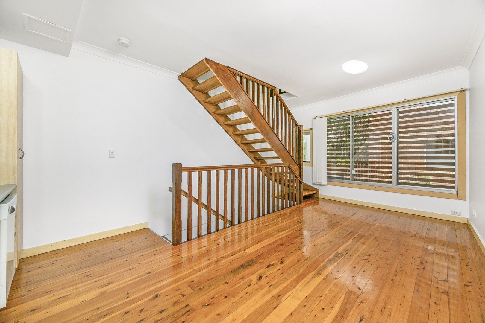 1 bedrooms Apartment / Unit / Flat in 3/122 Regent St REDFERN NSW, 2016