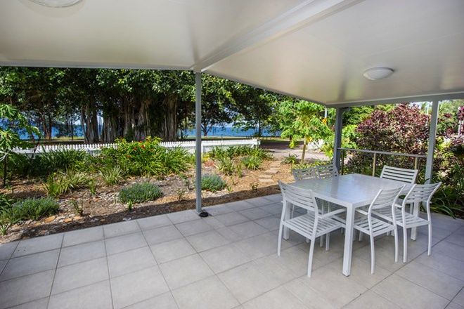 Picture of 32 Marine Pde, ARCADIA QLD 4819