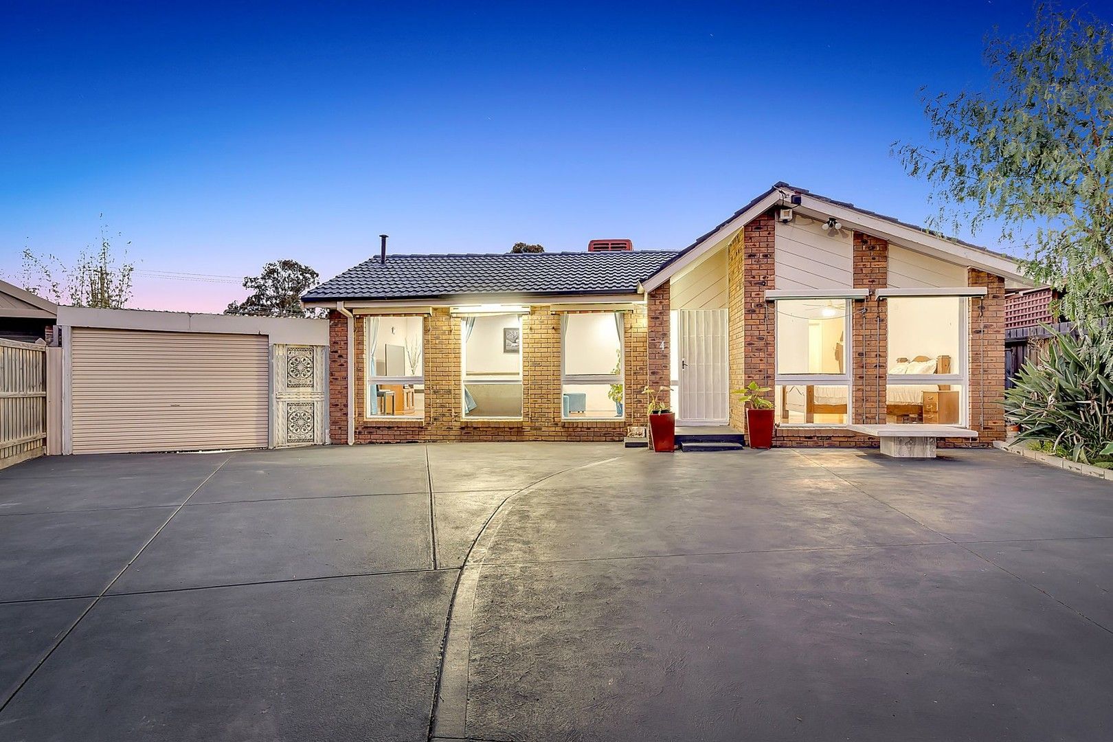 House in 4 Belvedere Court, EPPING VIC, 3076