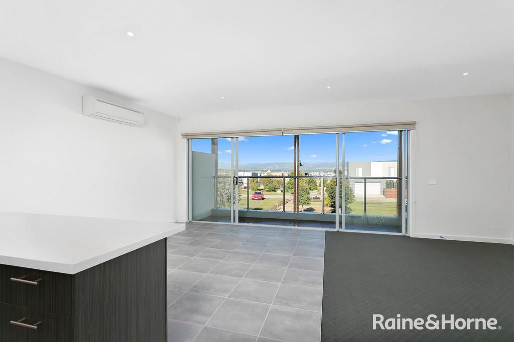 14 HELM AVENUE, Safety Beach VIC 3936, Image 2