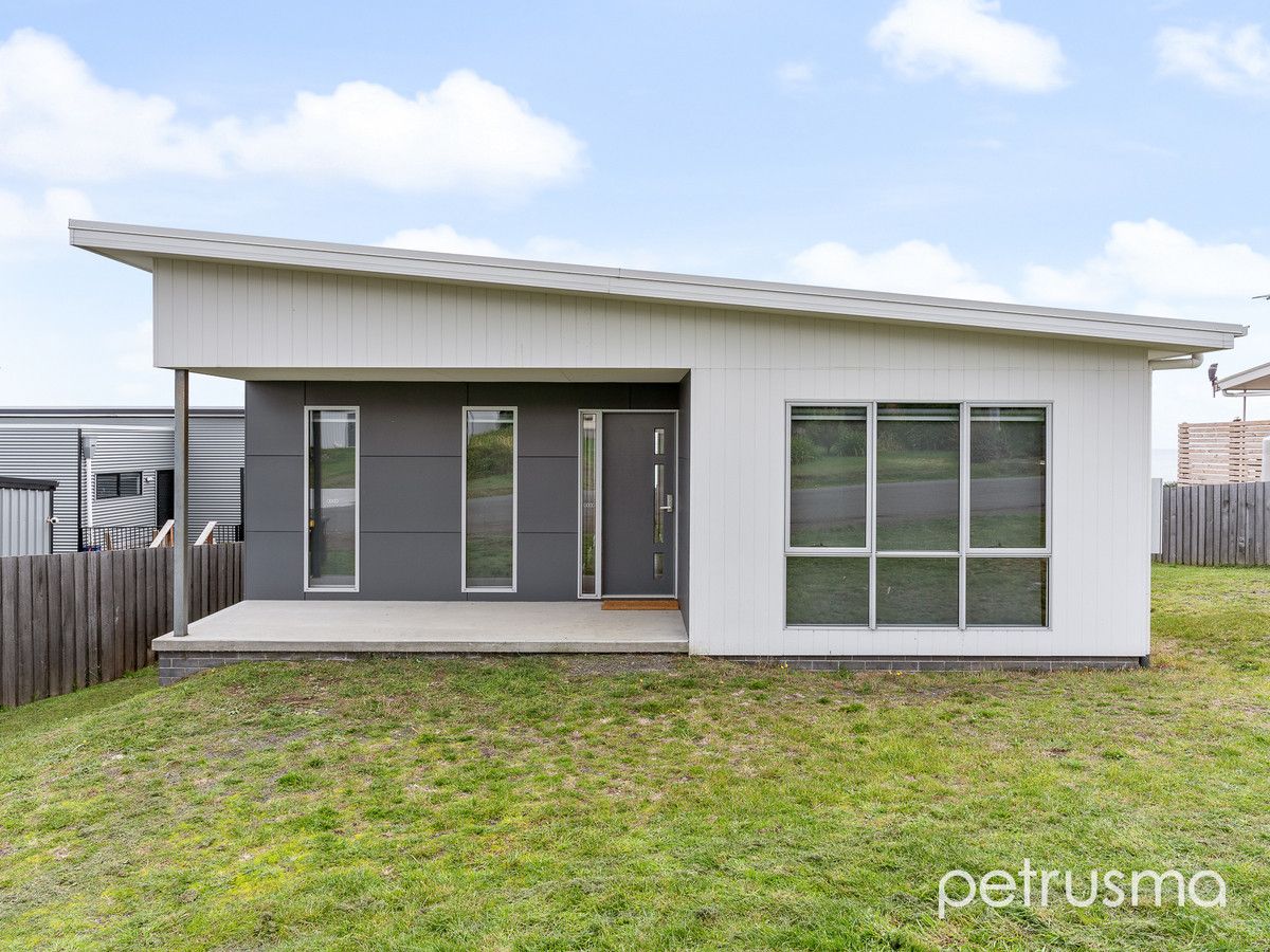 87 Grevillea Street, Primrose Sands TAS 7173, Image 0