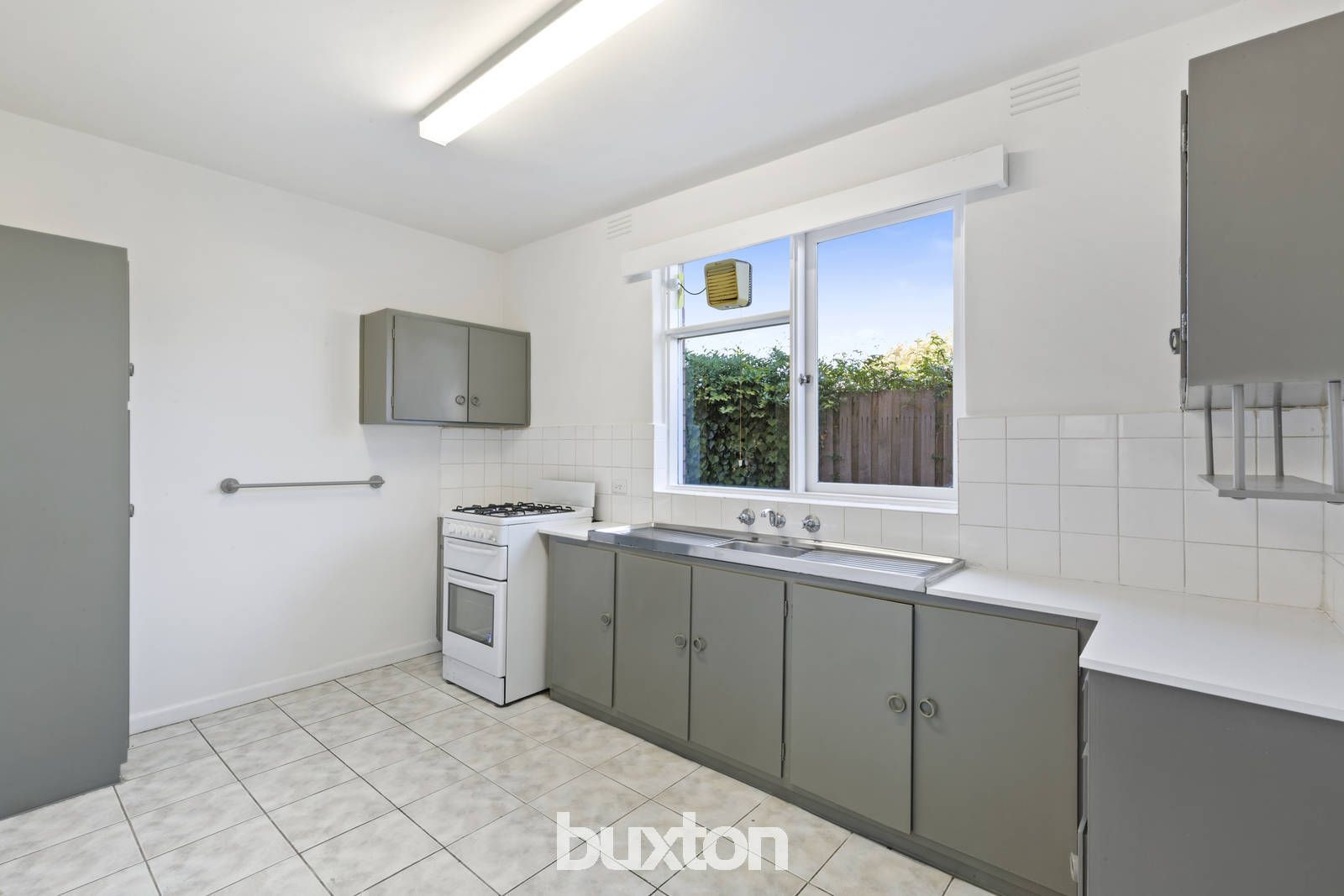 4/50 Robert Street, Bentleigh VIC 3204, Image 2