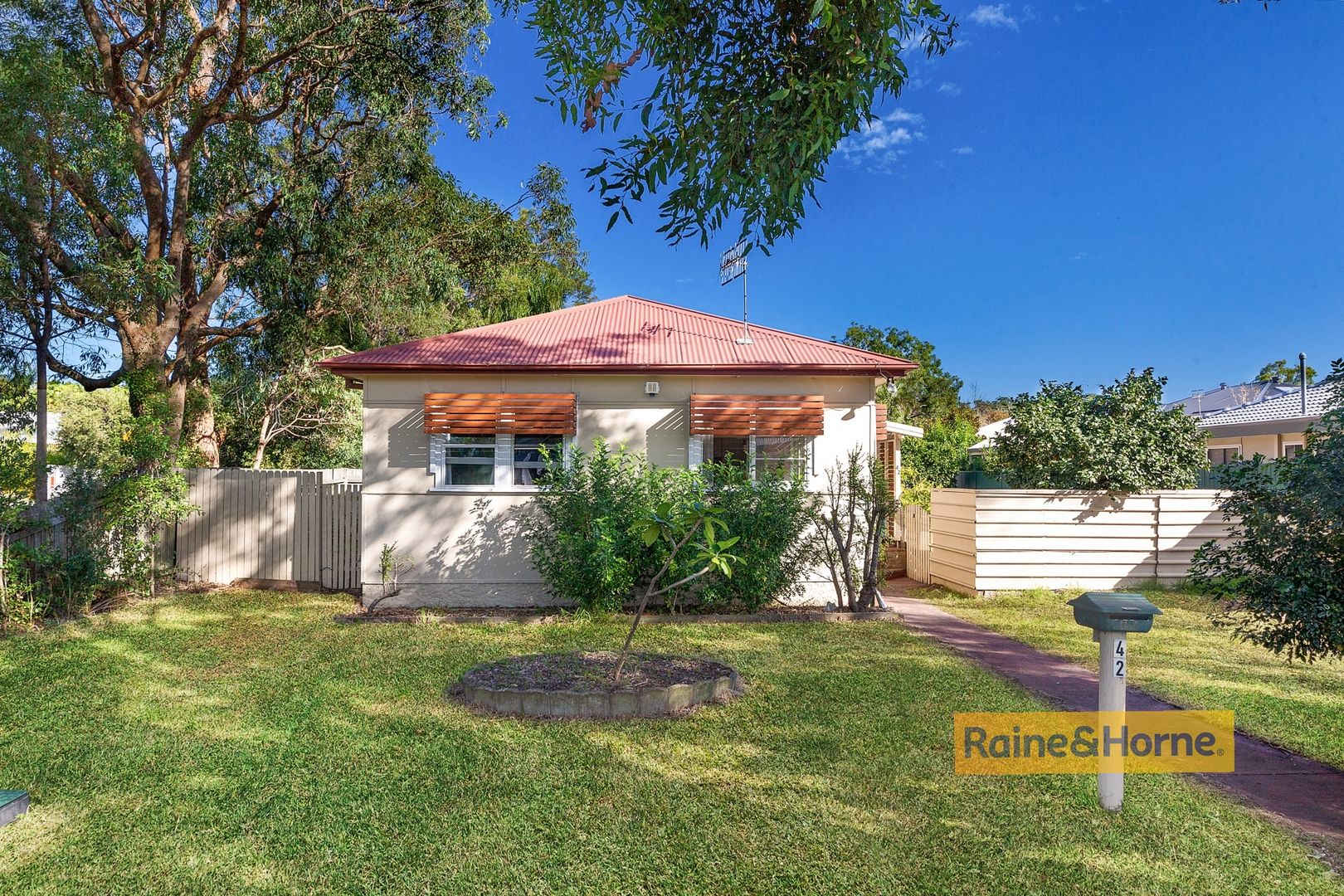 42 Hobart Avenue, Umina Beach NSW 2257, Image 1