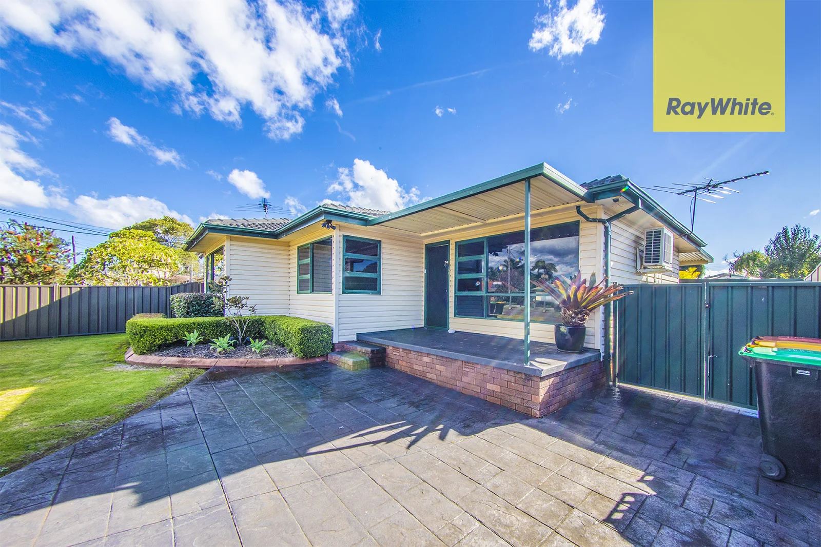 Additional image 15 of 2/Kerran Close, Cambridge Park NSW 2747