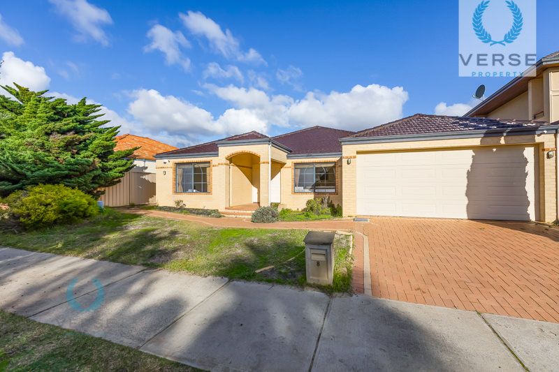 8 Lowan Loop, Karawara WA 6152